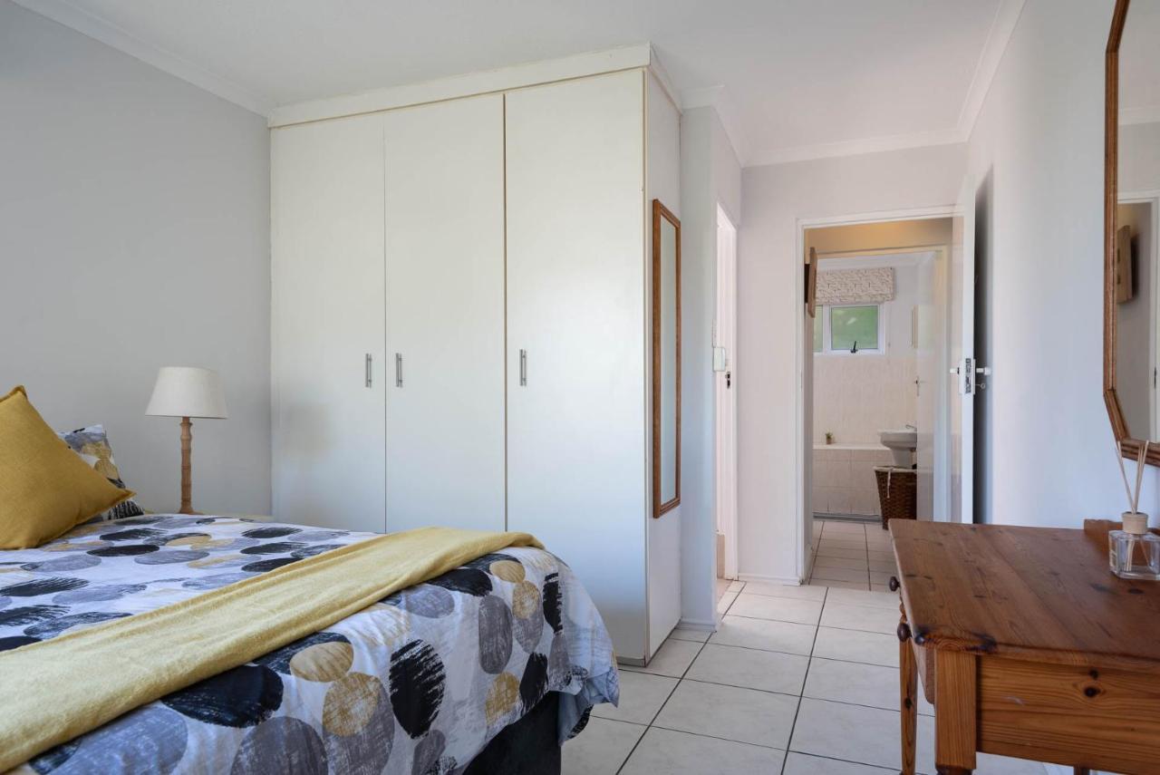 Loadshedding Free!! Tropical Beach Oasis, Wi-Fi, Views, Pool, Netflix Ballito Esterno foto